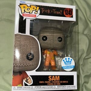 Trick or treat Sam with lollipop Funko Exclusive Funko pop